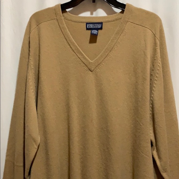LANDS END CASHMERE SWEATER V NECK SZ XL CAMEL